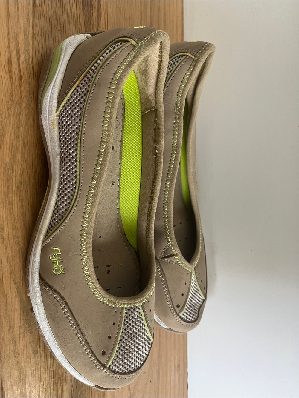 Ryka Beige Flats with Neon Green Accents - Picture 2 of 3